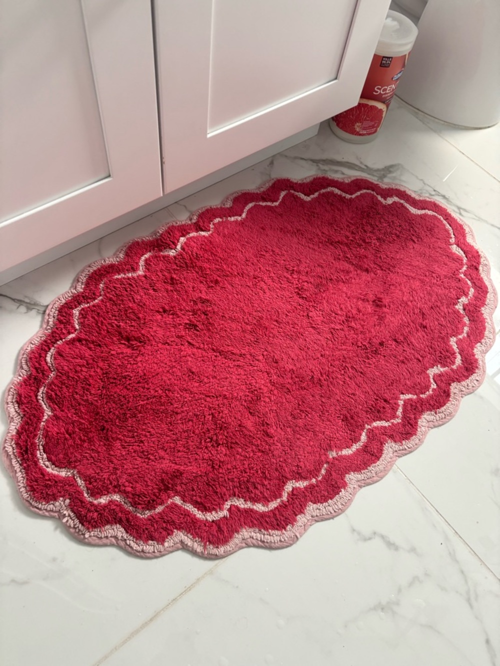 Scalloped Oval Pink Bath Rug